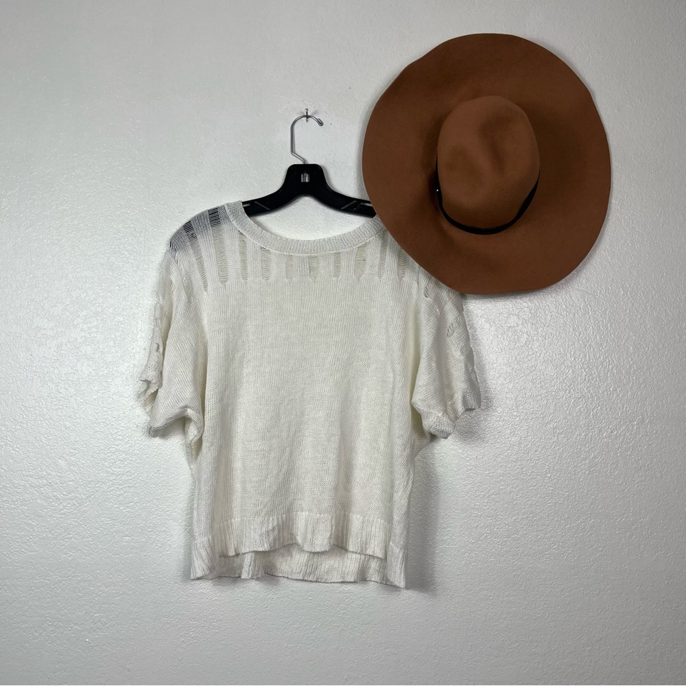 Anthropolgoie Margaret O’leary white Loose Knit size medium